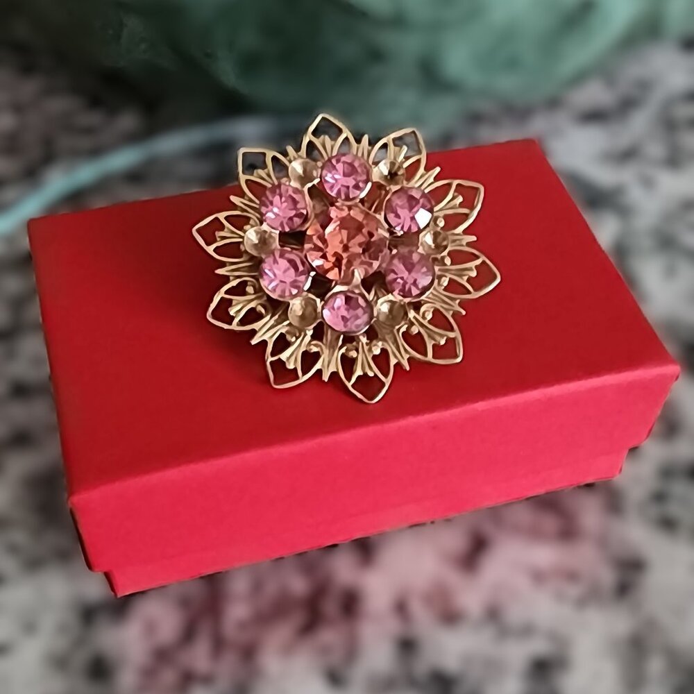 Vintage Pin Brooch w/ Pink Rhinestones-Gold-tone Flower with deep Pink Gemstones